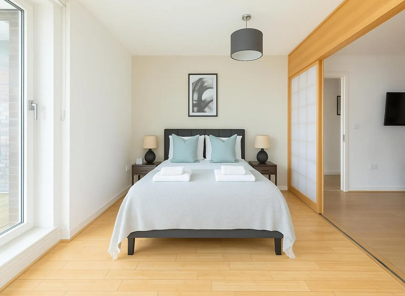 Dalston Square Gem - Walk To Cafes, Bars & Tube Apartment London United Kingdom