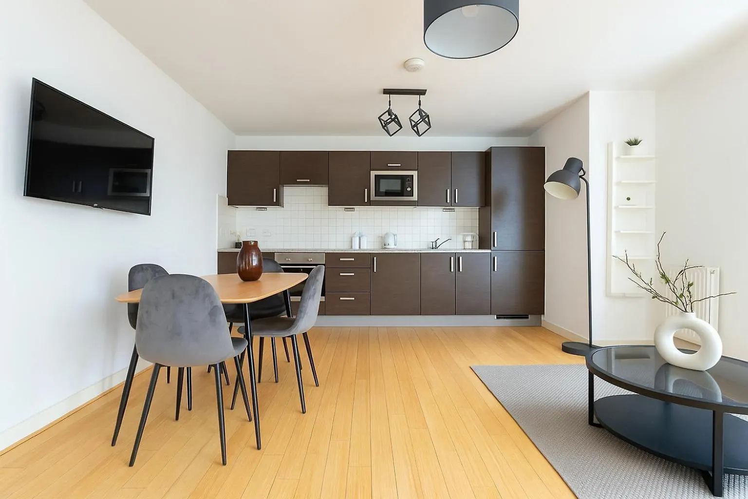 Dalston Square Gem - Walk To Cafes, Bars & Tube Apartment London 0*,  United Kingdom